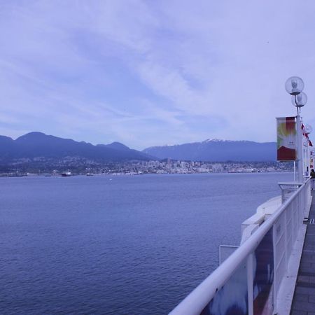 Your Vacation Home Downtown Vancouver Bagian luar foto